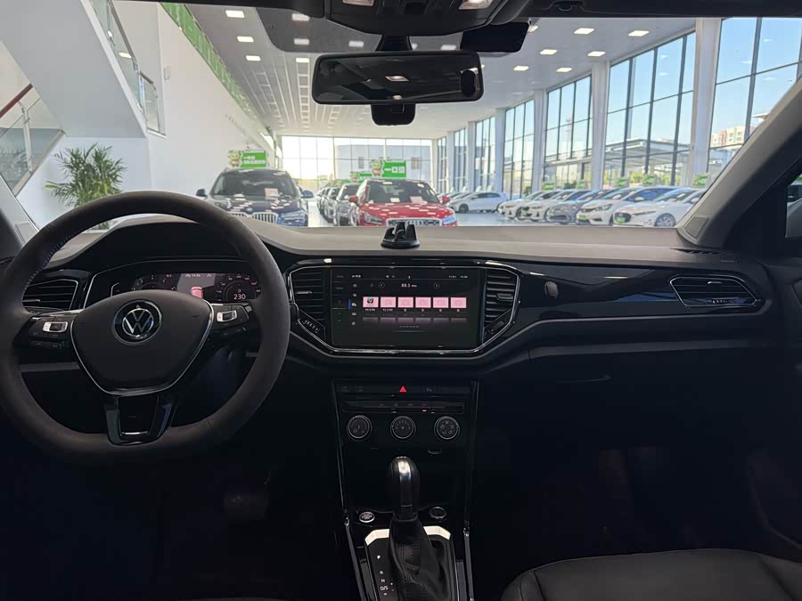 Volkswagen T-Roc 2021 #16 Volkswagen T-Roc 2021 immagine di auto #16