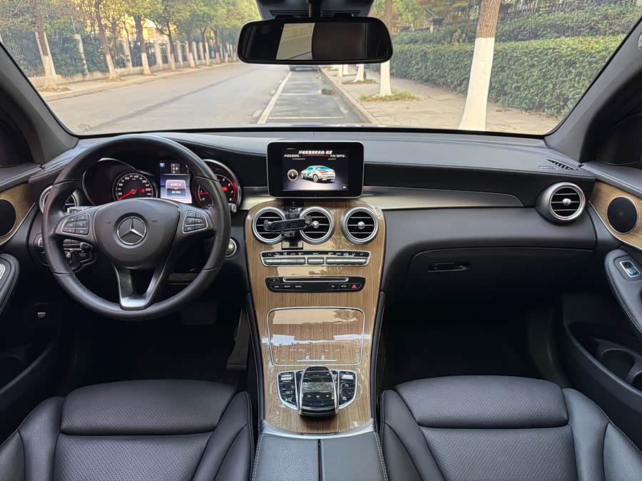 Mercedes-Benz GLC Coupe 2019 car image #16