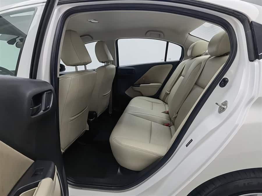 Honda City 2017 изображение автомобиля #16