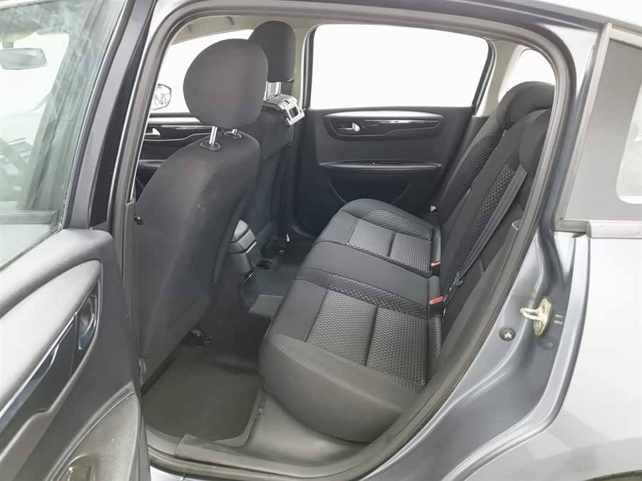 Citroen C-Quatre 2012 car image #16