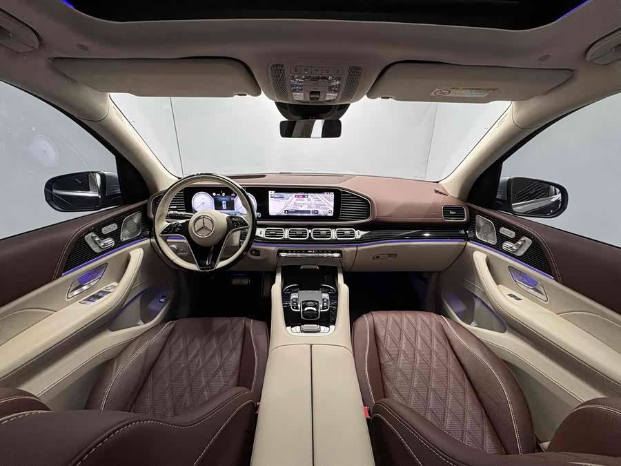 Mercedes-Benz Maybach GLS 2024 imagen de coche #16