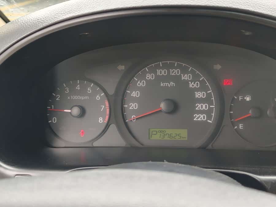 Hyundai H-1 2013 car image #16