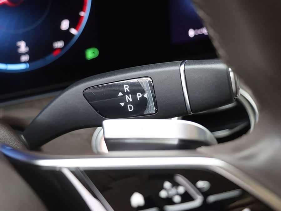 Mercedes-Benz E Class 2021 صورة سيارة #16