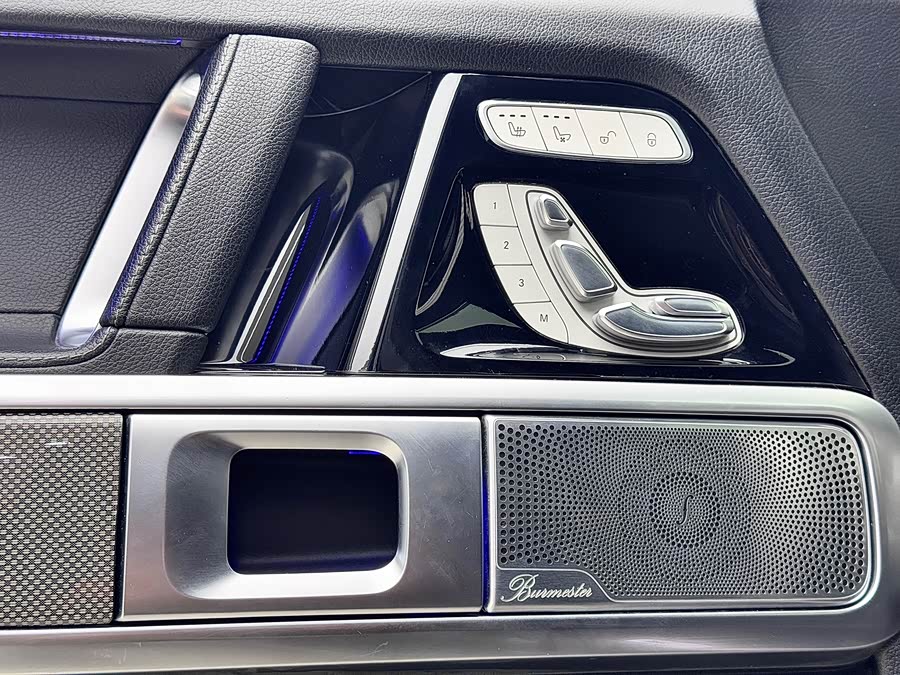 Mercedes-Benz G Class 2019 immagine di auto #16