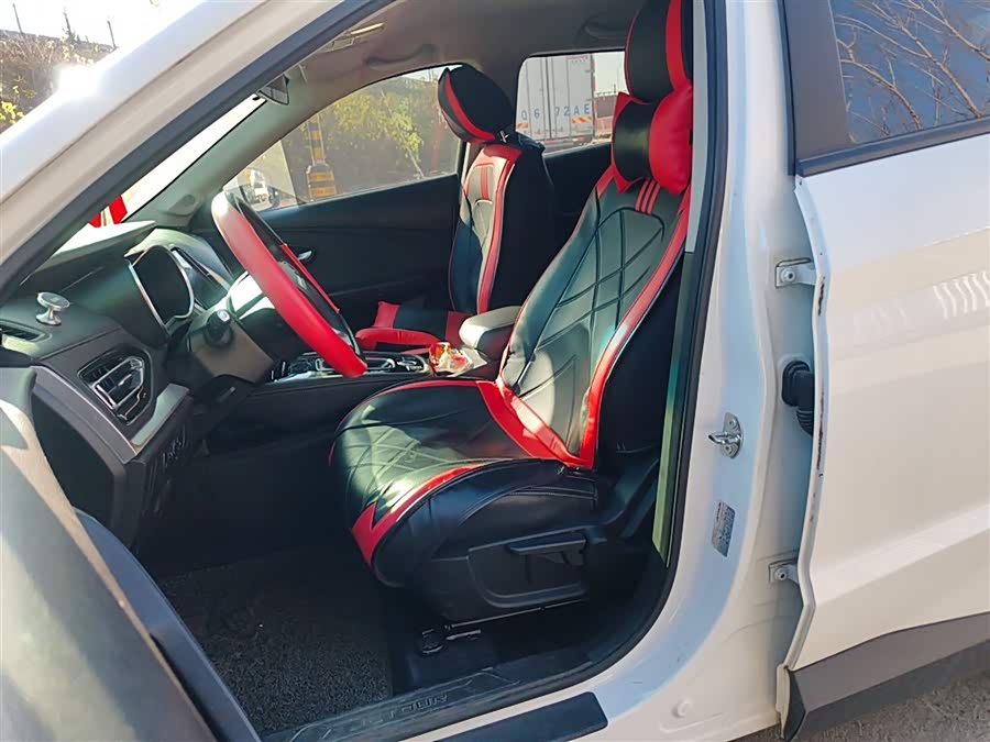 Jetour X70M 2020 car image #16