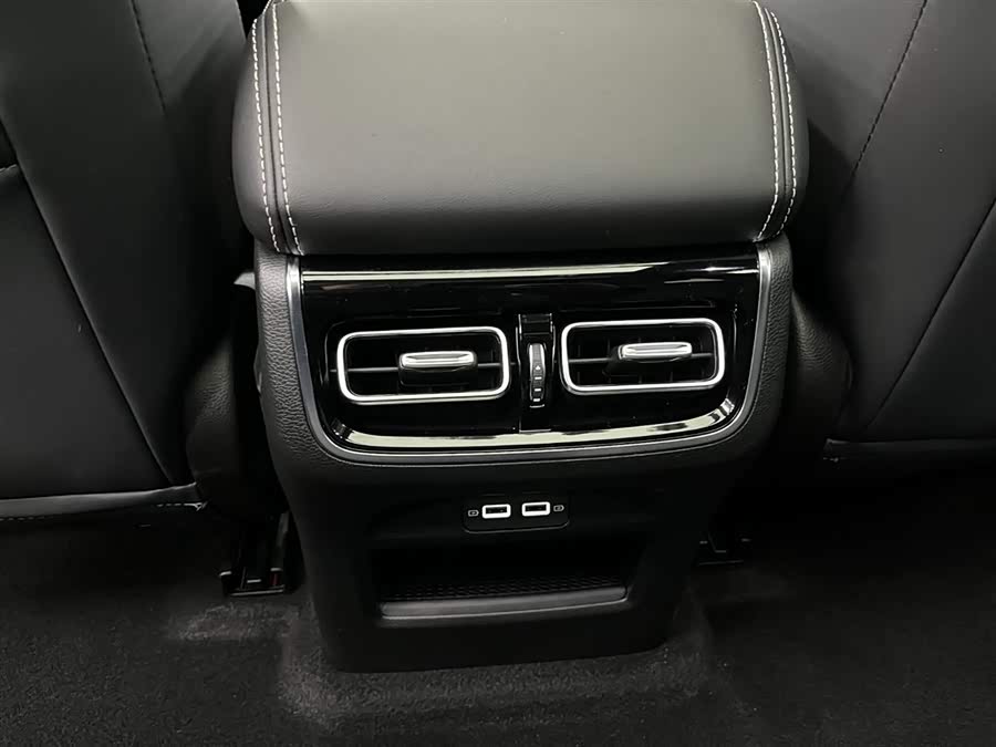 GAC Trumpchi GS8 2025 car image #16