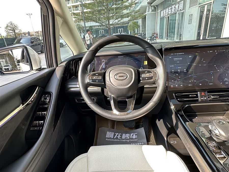 GAC Trumpchi E9 2023 car image #16