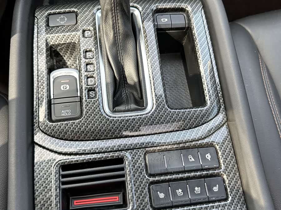 广汽传祺 传祺GS8 2017 汽车图片 #16