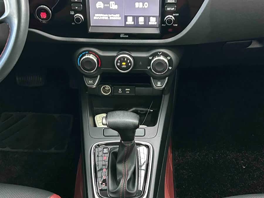 Kia Rio Cross 2019 صورة سيارة #16