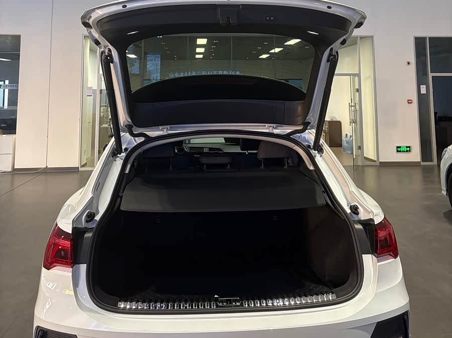 Audi Q3 Sportback 2022 #16 Audi Q3 Sportback 2022 car image #16