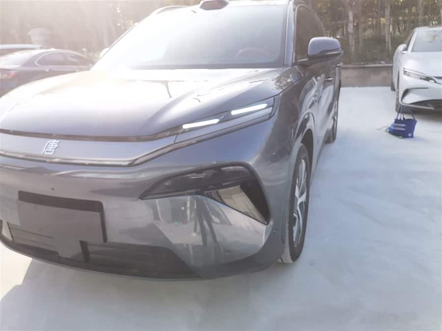 BYD Tang L 2025 #16 BYD Tang L 2025 car image #16