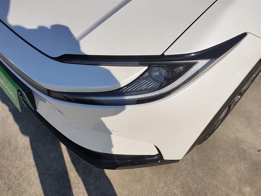 Toyota bZ5 2025 car image #16