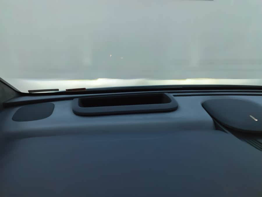 极氪 极氪MIX 2024 汽车图片 #16