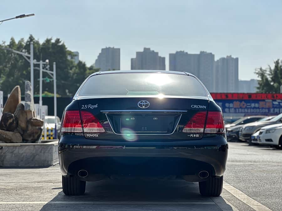 丰田 皇冠 2009 #16 丰田 皇冠 2009 汽车图片 #16