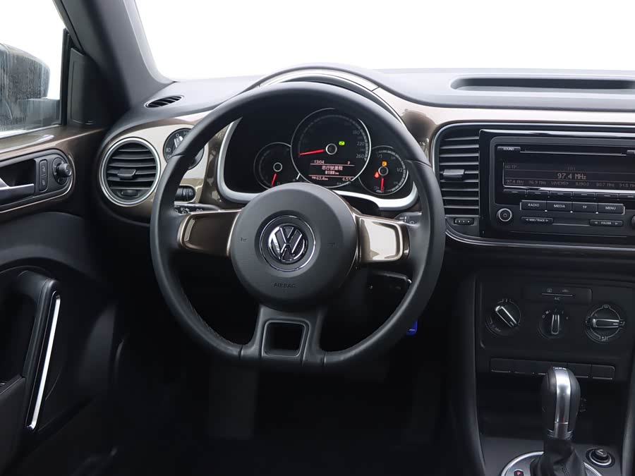 Volkswagen Beetle 2015 immagine di auto #16