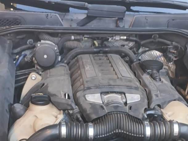 保时捷 Cayenne 2015 汽车图片 #16