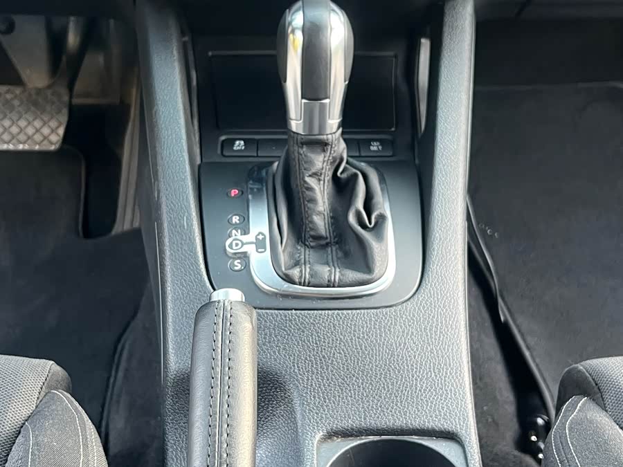 Volkswagen Scirocco 2014 #16 Volkswagen Scirocco 2014 изображение автомобиля #16