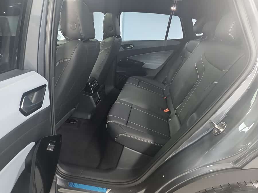 Volkswagen ID.4 X 2024 #16 Volkswagen ID.4 X 2024 car image #16