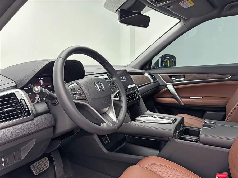 Honda UR-V 2018 immagine di auto #16