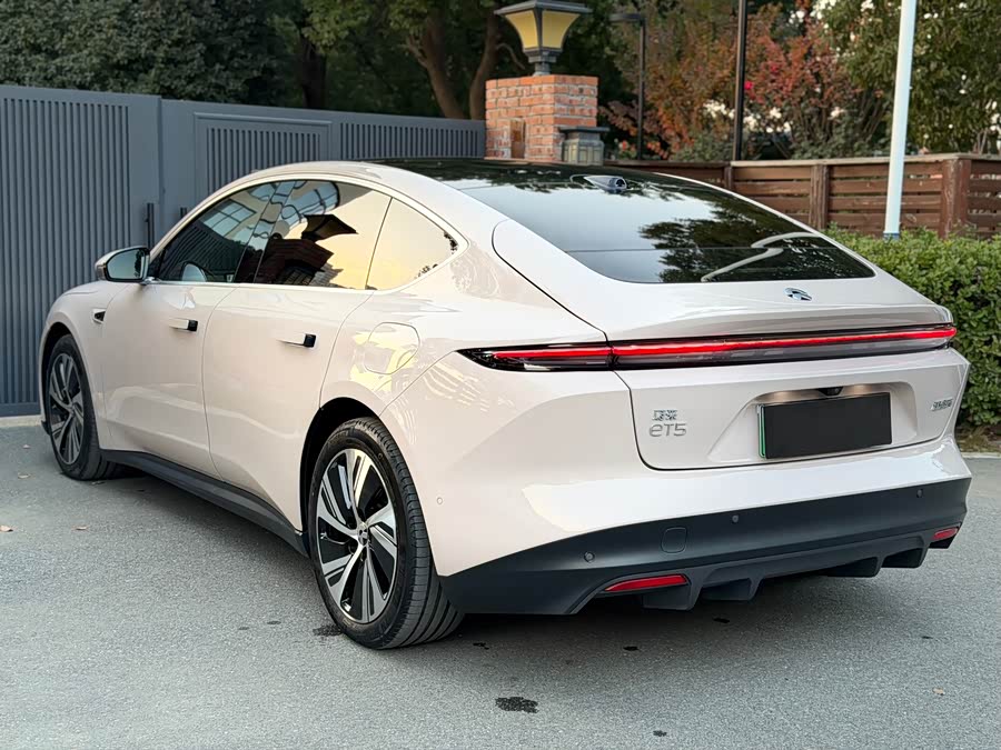 NIO ET5 2023 image de voiture #16