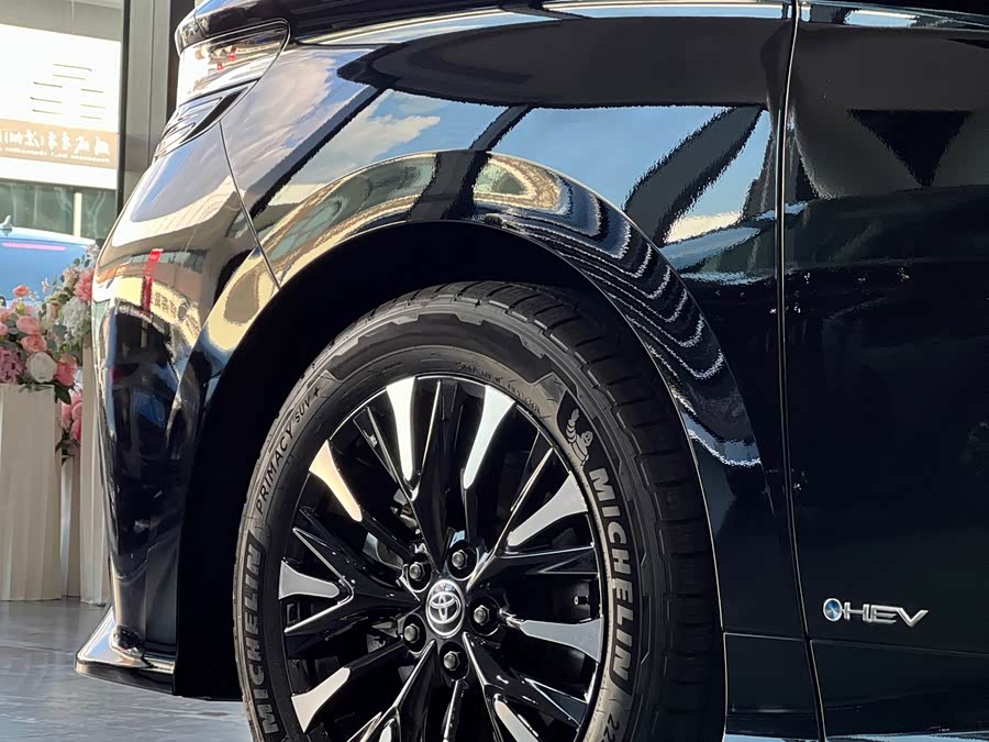 丰田 埃尔法 汽车图片 #16