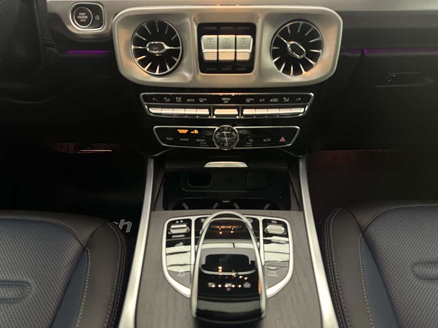 Mercedes-Benz G Class 2021 صورة سيارة #16