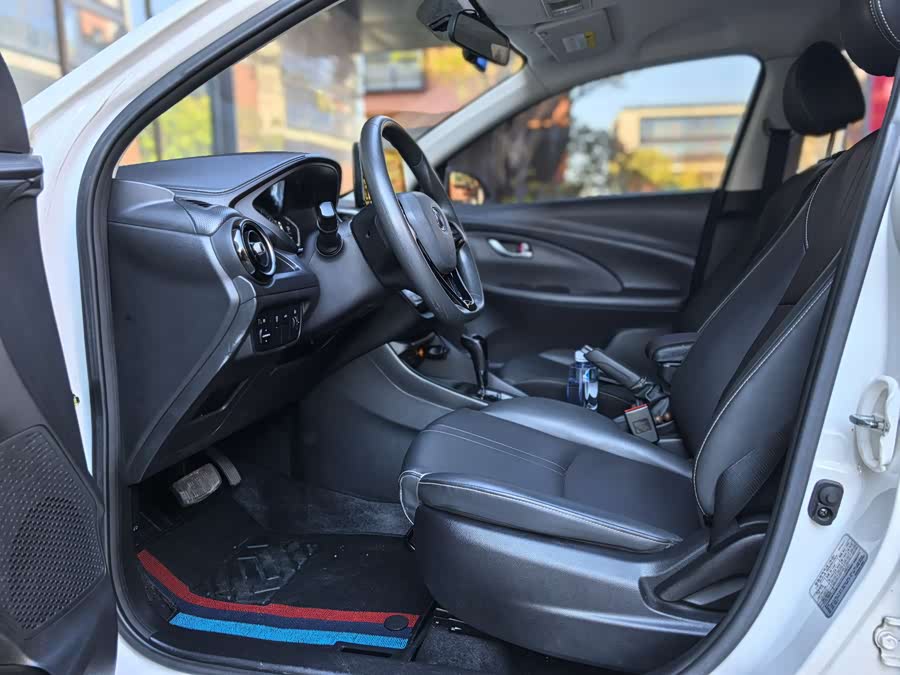 Changan Alsvin 2020 #16 Changan Alsvin 2020 car image #16