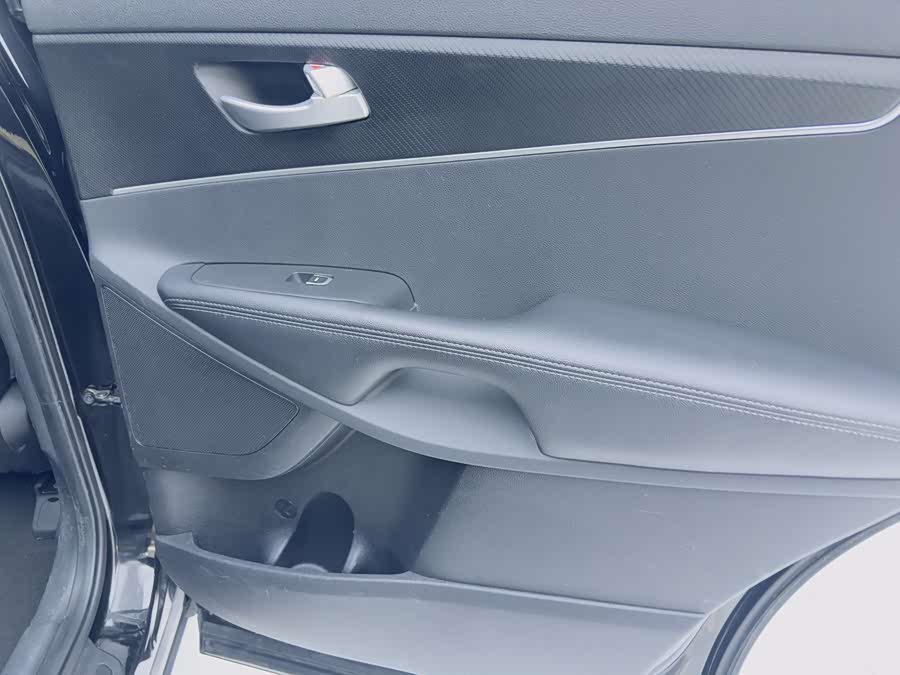 Kia Sorento 2016 изображение автомобиля #16