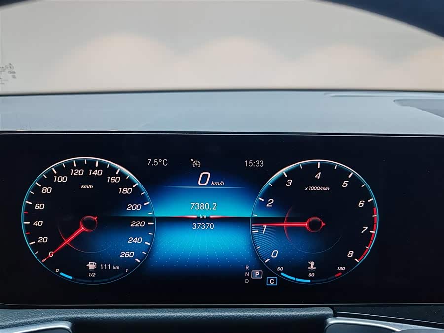 Mercedes-Benz GLB Class 2023 #16 Mercedes-Benz GLB Class 2023 immagine di auto #16