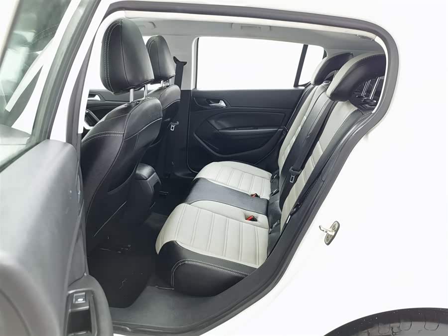 Peugeot 308S 2015 car image #16