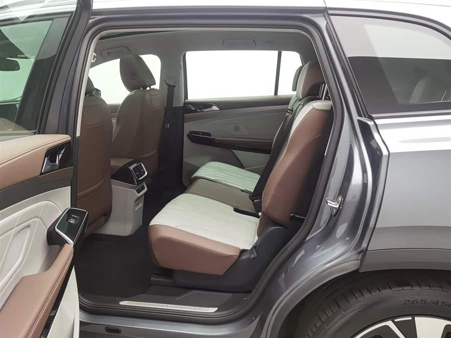 Volkswagen ID.6 X 2022 #16 Volkswagen ID.6 X 2022 car image #16