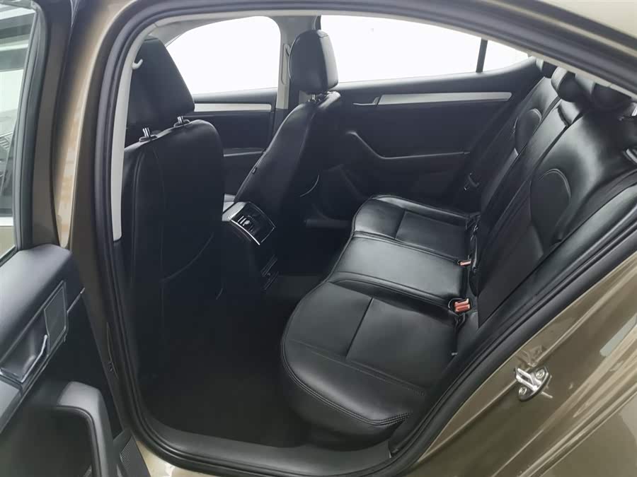 斯柯达 速派 2016 汽车图片 #16