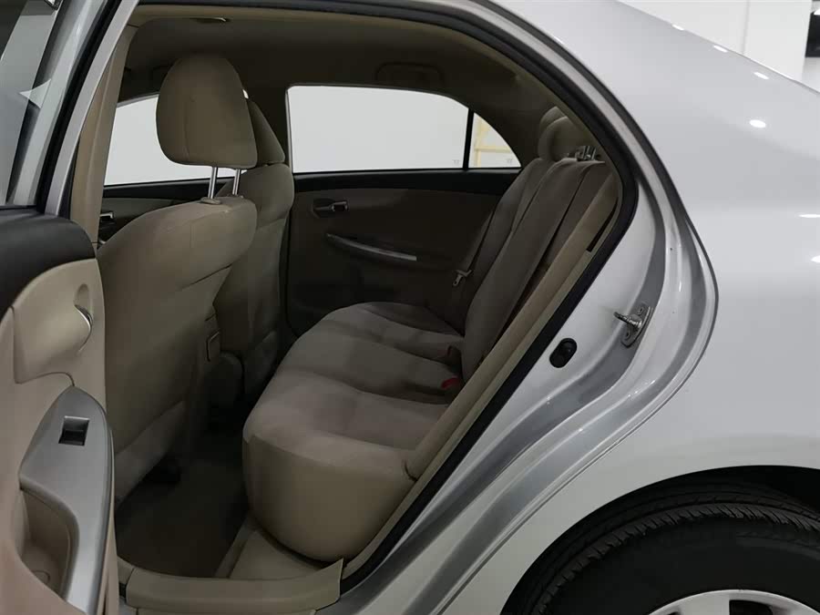 丰田 卡罗拉 2010 汽车图片 #16