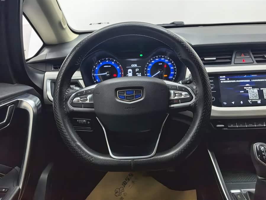 GEELY Vision X3 2021 car image #16