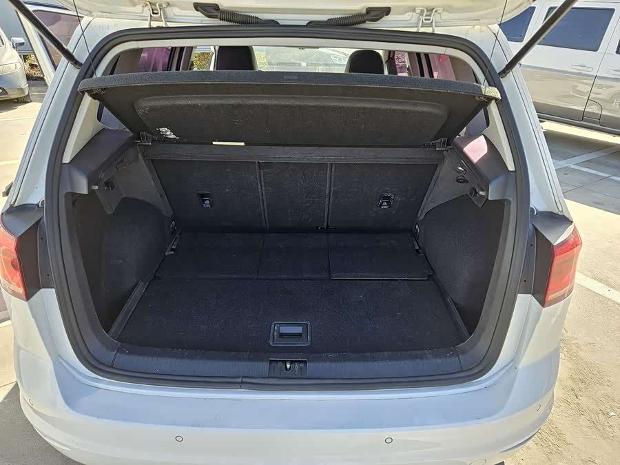 Volkswagen Golf Sportsvan 2016 #16 Volkswagen Golf Sportsvan 2016 car image #16