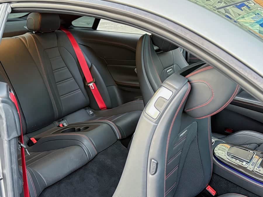 Mercedes-Benz E AMG 2022 immagine di auto #16