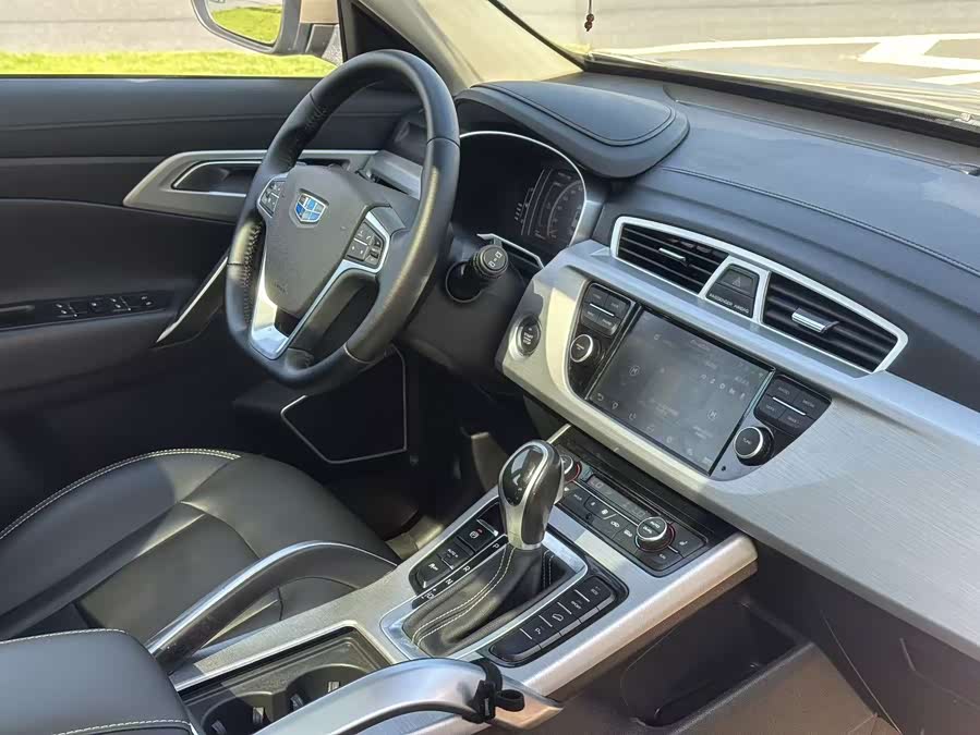 GEELY Boyue 2017 #16 GEELY Boyue 2017 car image #16