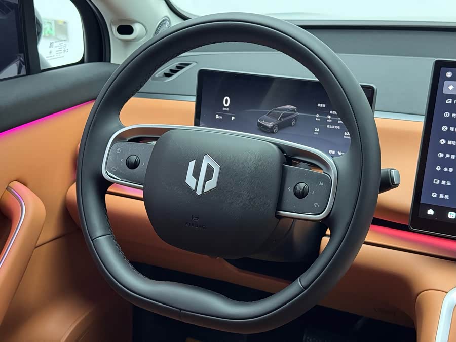 零跑汽车 零跑C16 2025 汽车图片 #16