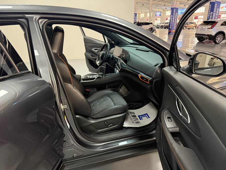 长安 长安UNI-T 2022 汽车图片 #16