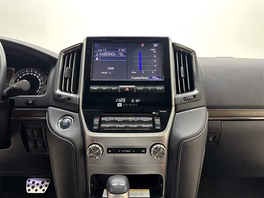Toyota 2020 car image #16