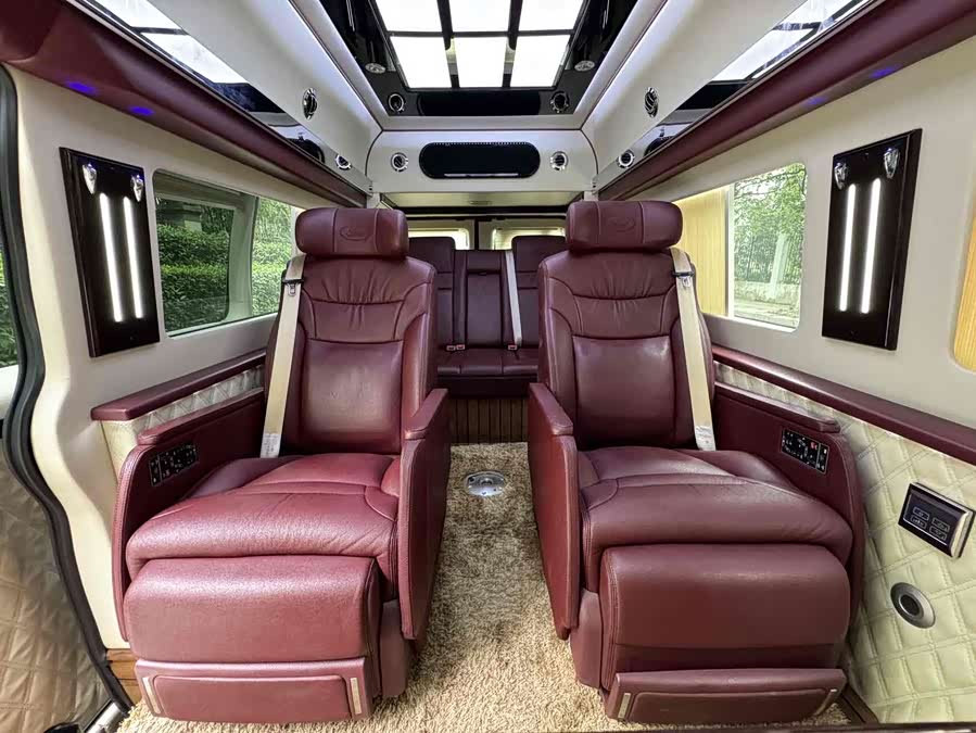Ford E350 2015 imagen de coche #16