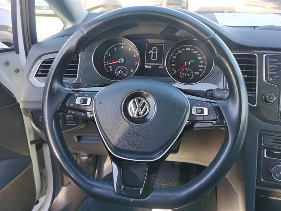 大众 高尔夫·嘉旅 2016 汽车图片 #16