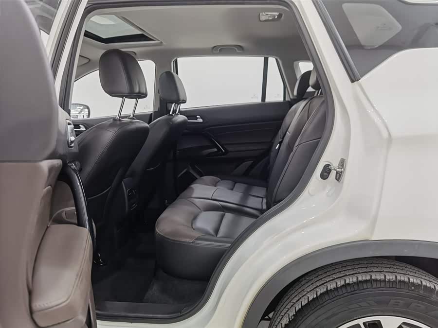 GAC Trumpchi GS4 2018 #16 GAC Trumpchi GS4 2018 car image #16