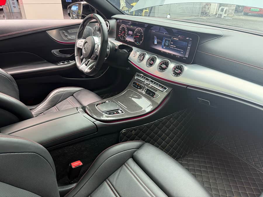 Mercedes-Benz E AMG 2021 صورة سيارة #16