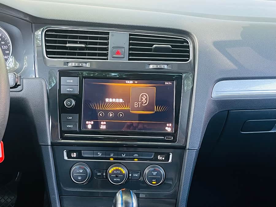 Volkswagen Golf Pure Electric 2020 imagen de coche #16