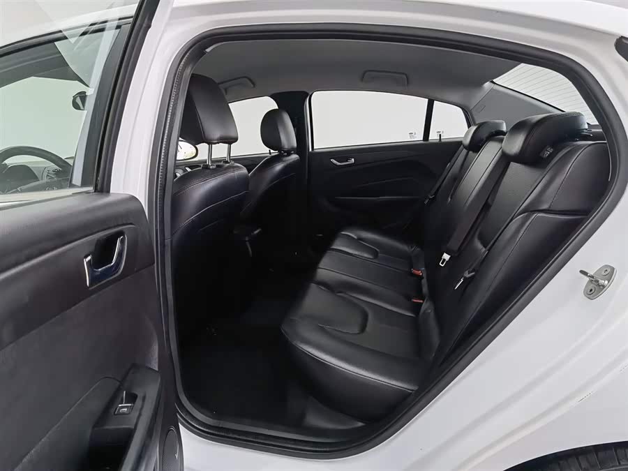 奇瑞 艾瑞泽5 2016 汽车图片 #16