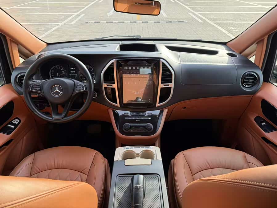 Mercedes-Benz Vito 2017 car image #16