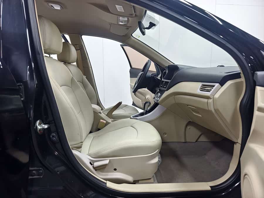 Soueast V5 Lingzhi 2012 immagine di auto #16