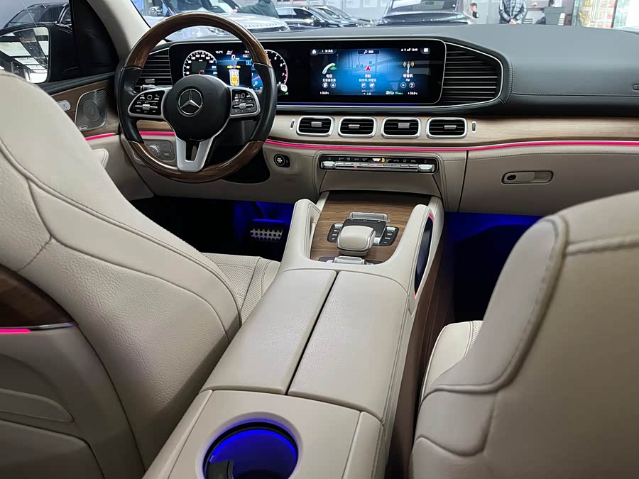 Mercedes-Benz GLS Class 2022 car image #16