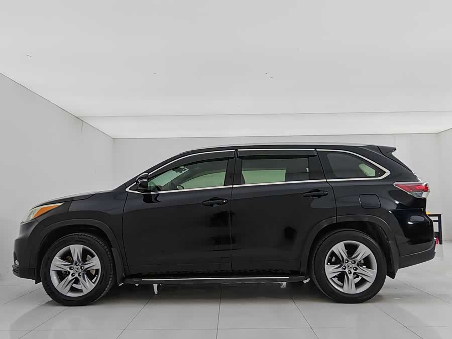 Toyota Highlander 2015 #16 Toyota Highlander 2015 car image #16